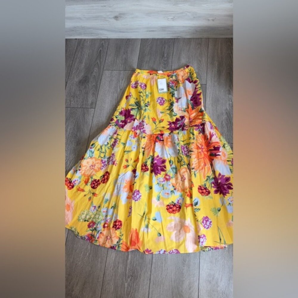 H & M HM Women’s Long Skirt Floral Print Yellow Size Small New With Tags - Picture 2 of 3
